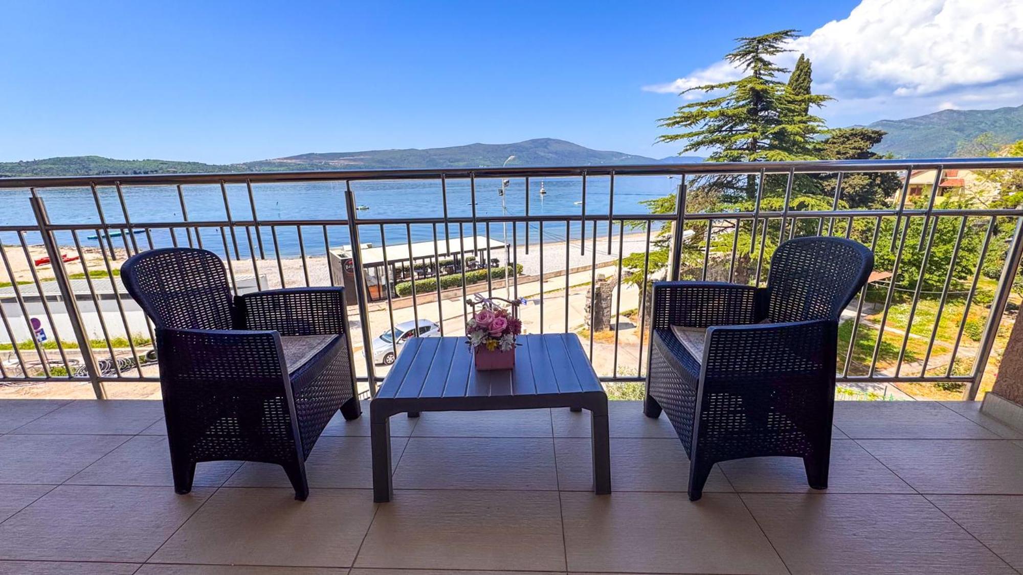 Qumi Apartments Tivat Dış mekan fotoğraf