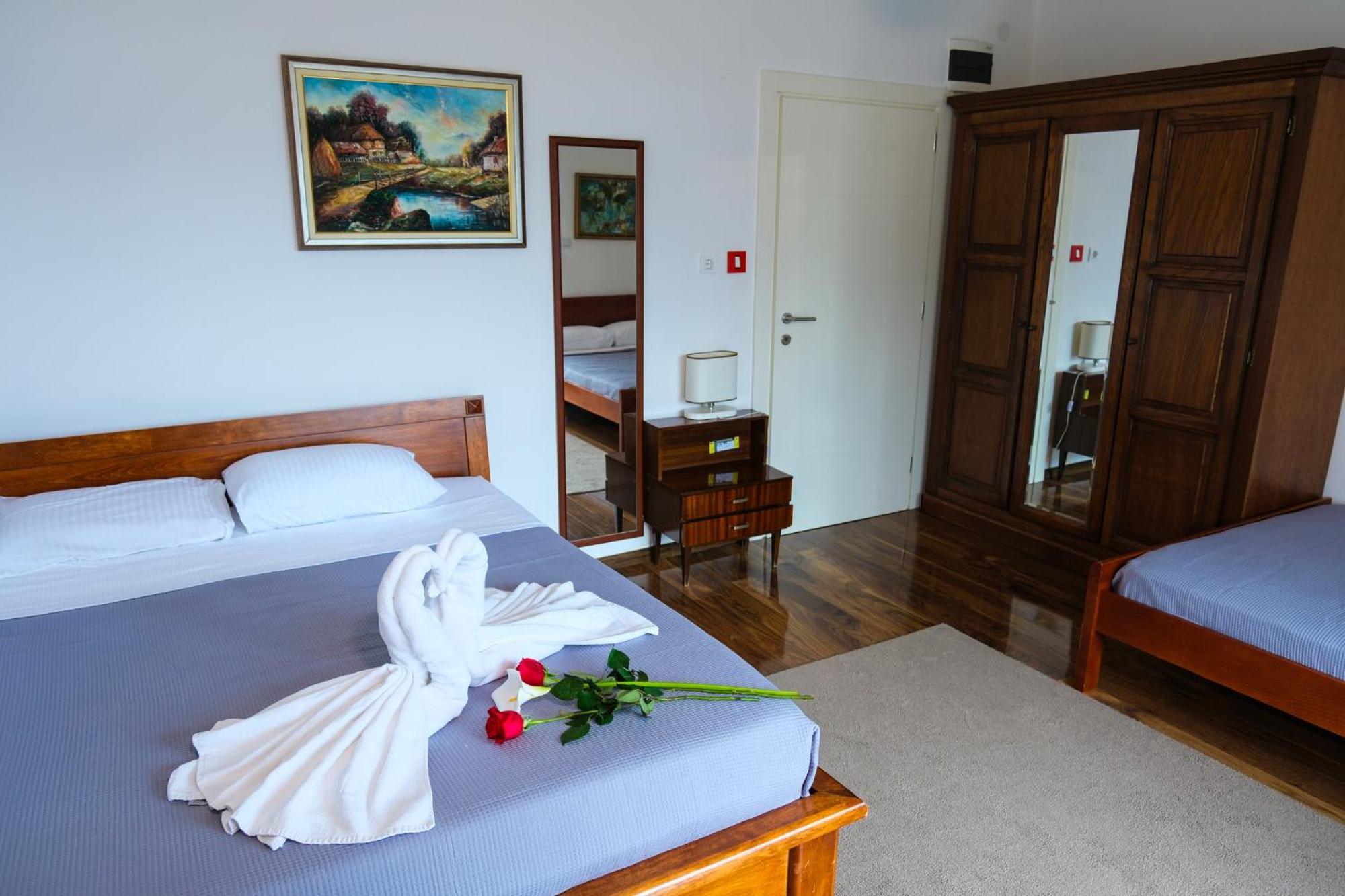 Qumi Apartments Tivat Dış mekan fotoğraf