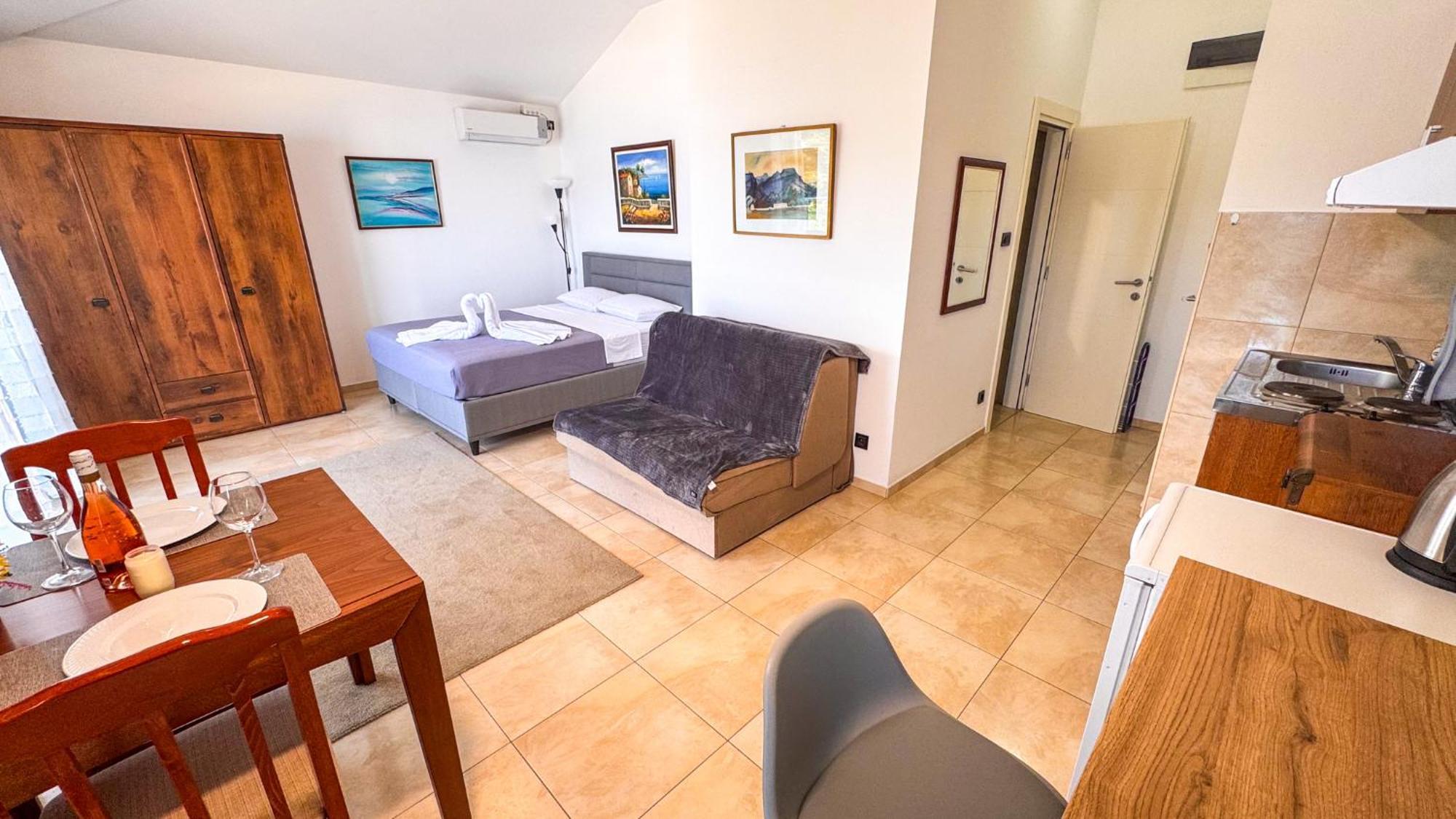 Qumi Apartments Tivat Dış mekan fotoğraf