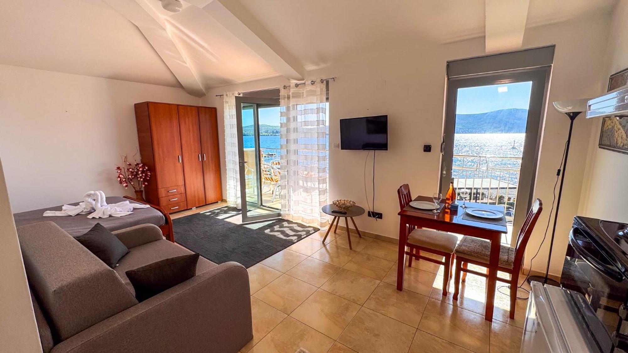Qumi Apartments Tivat Dış mekan fotoğraf