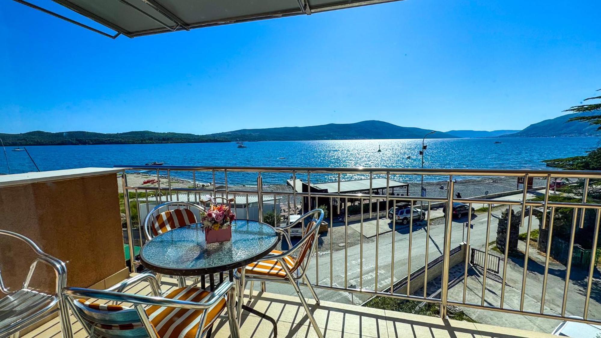 Qumi Apartments Tivat Dış mekan fotoğraf