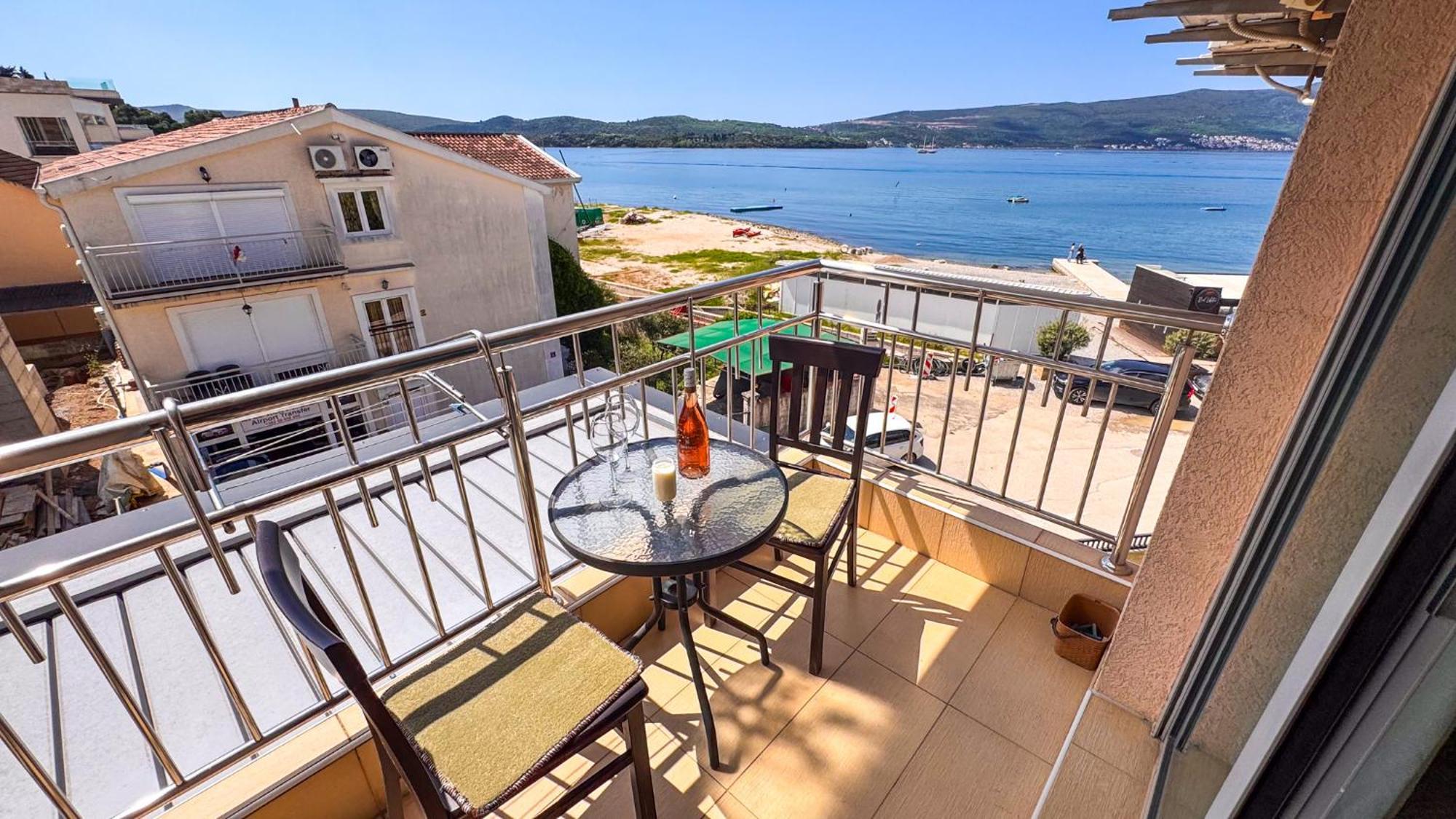 Qumi Apartments Tivat Dış mekan fotoğraf